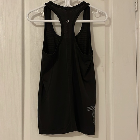 lululemon *special* Swiftly tech run tank - Picture 4 of 5